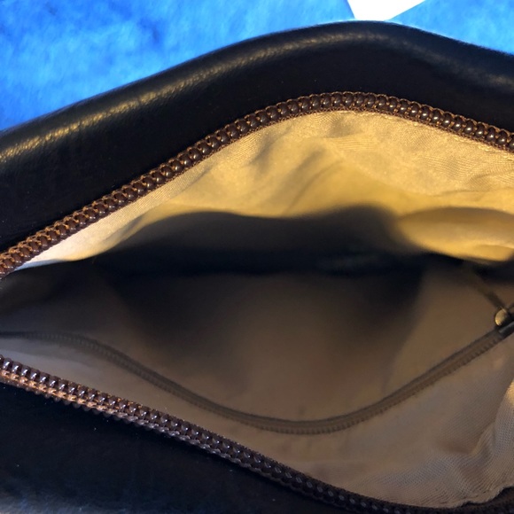 Charming Charlie Rodeo Crossbody Bag - Picture 5 of 8